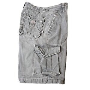 Urban Outfitters Standard Cloth Mens Cargo Shorts Size 32 Rugged Utility